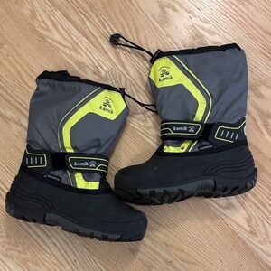 Kamik Black, Gray, and Neon Yellow Snow Boots Size 2
